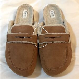 Cozy Tan Slippers with Faux Fur Lining
